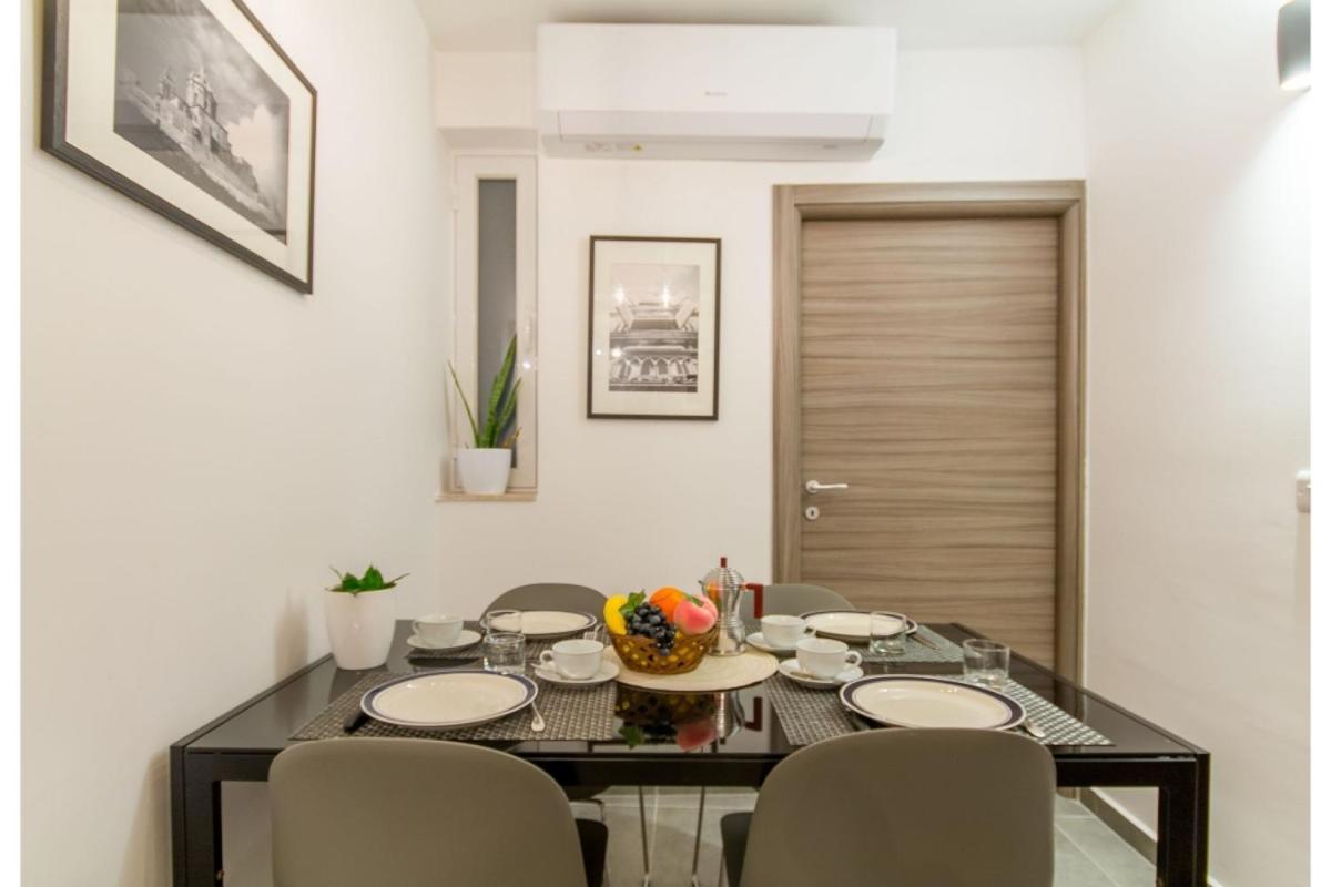 Bright & Modern 2-Bedroom, 4Th Floor Apartment In Gzira, Malta Екстер'єр фото